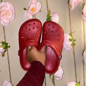 crocs, size 8, red